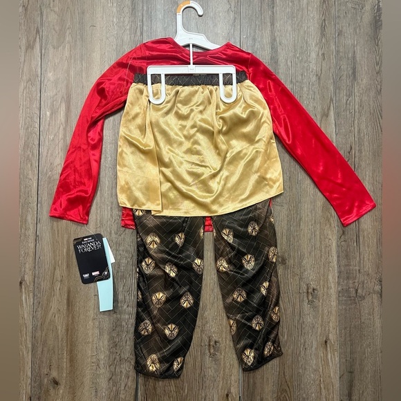 Marvel Black Panther Pajamas Wakanda Forever 2 Pc PJ’s Set Girls Size S 6 6X NWT - Picture 7 of 7